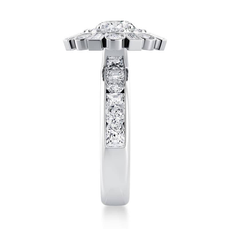 Per Lei Unique Engagement Ring