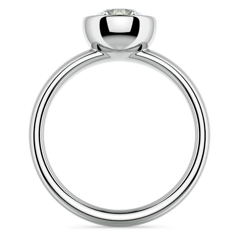 Norme de Engagement Ring