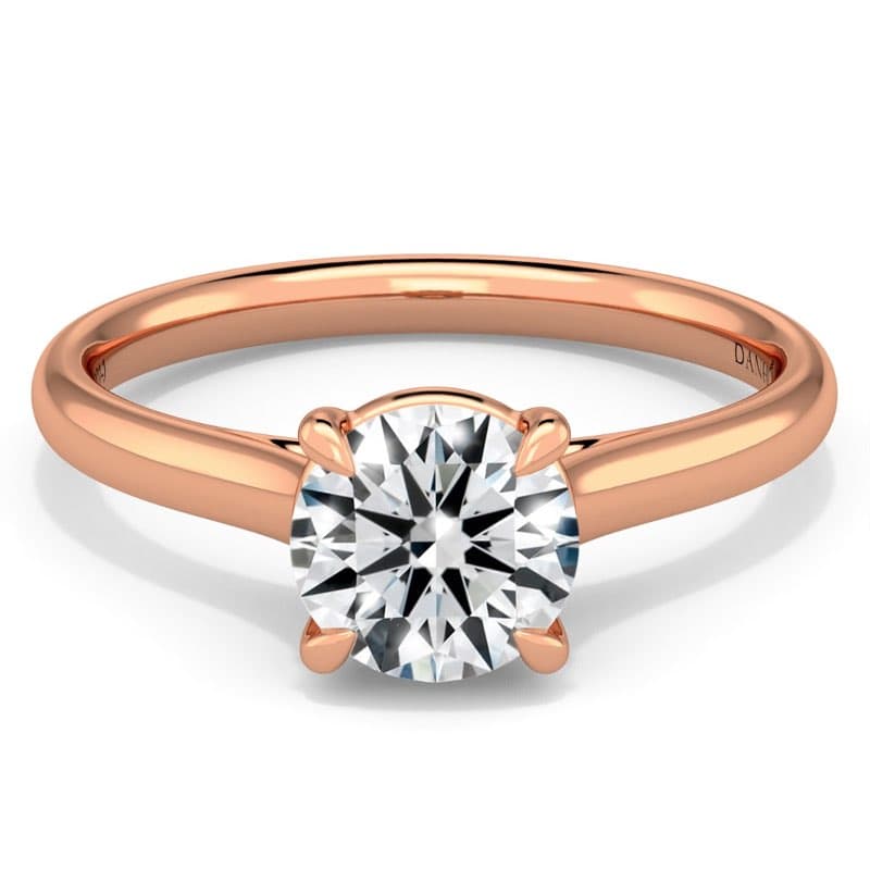 Norme de Engagement Ring
