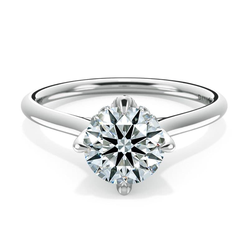 Norme de Engagement Ring