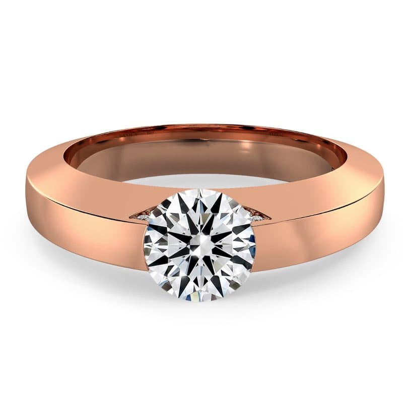 Norme de Classic Engagement Ring for Women