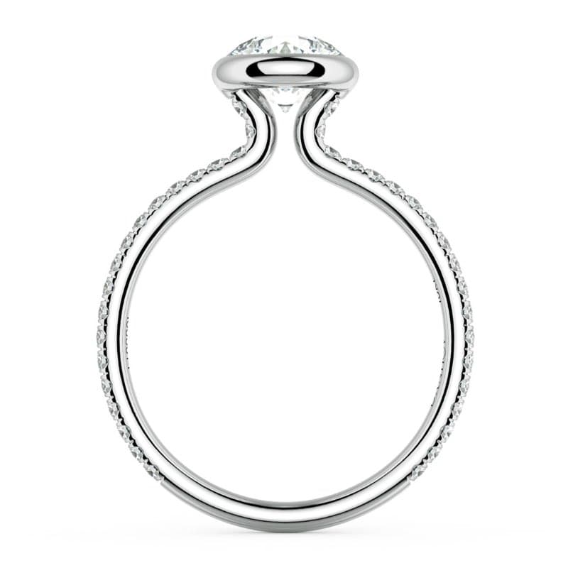 Norme de Engagement Ring
