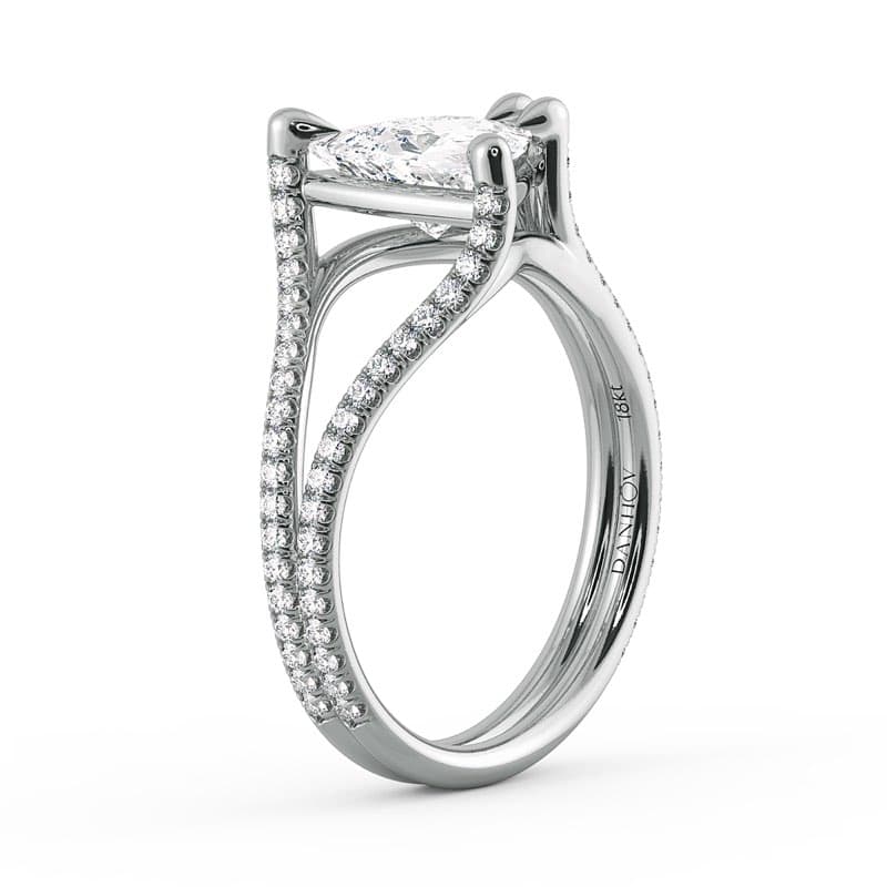 Solo Filo Engagement Ring