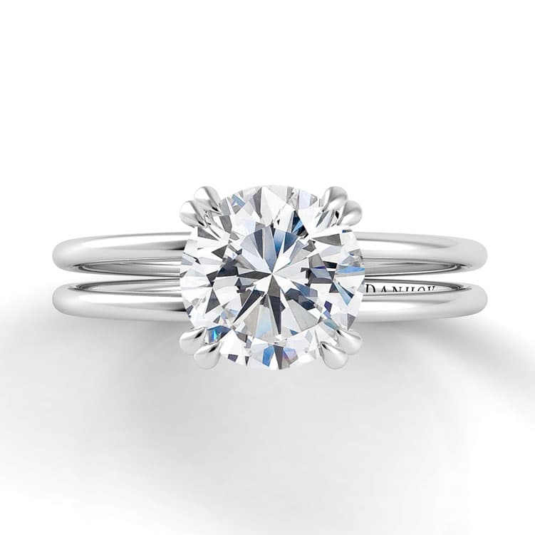 Solo Filo Designer Engagement Ring