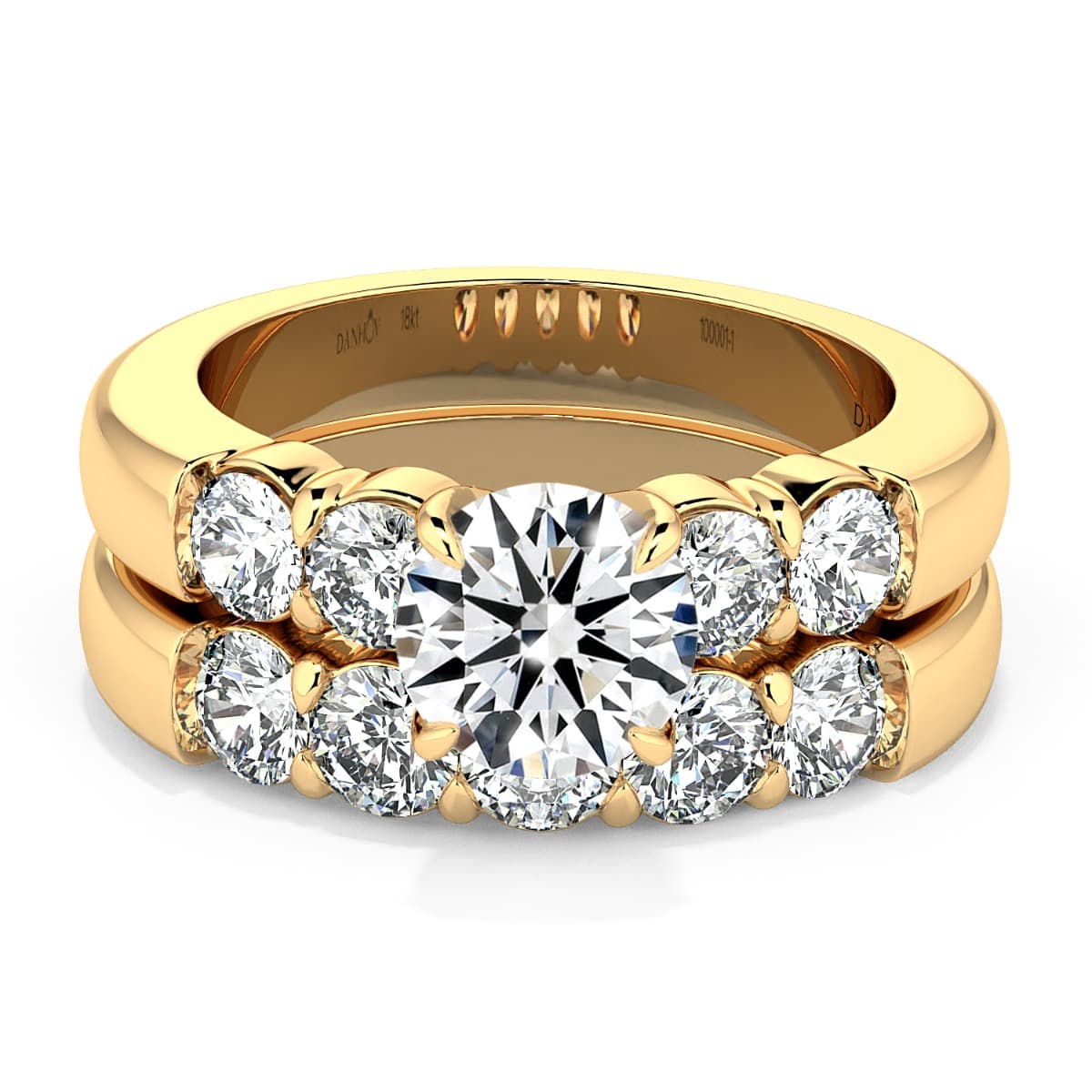 Norme de Engagement Ring