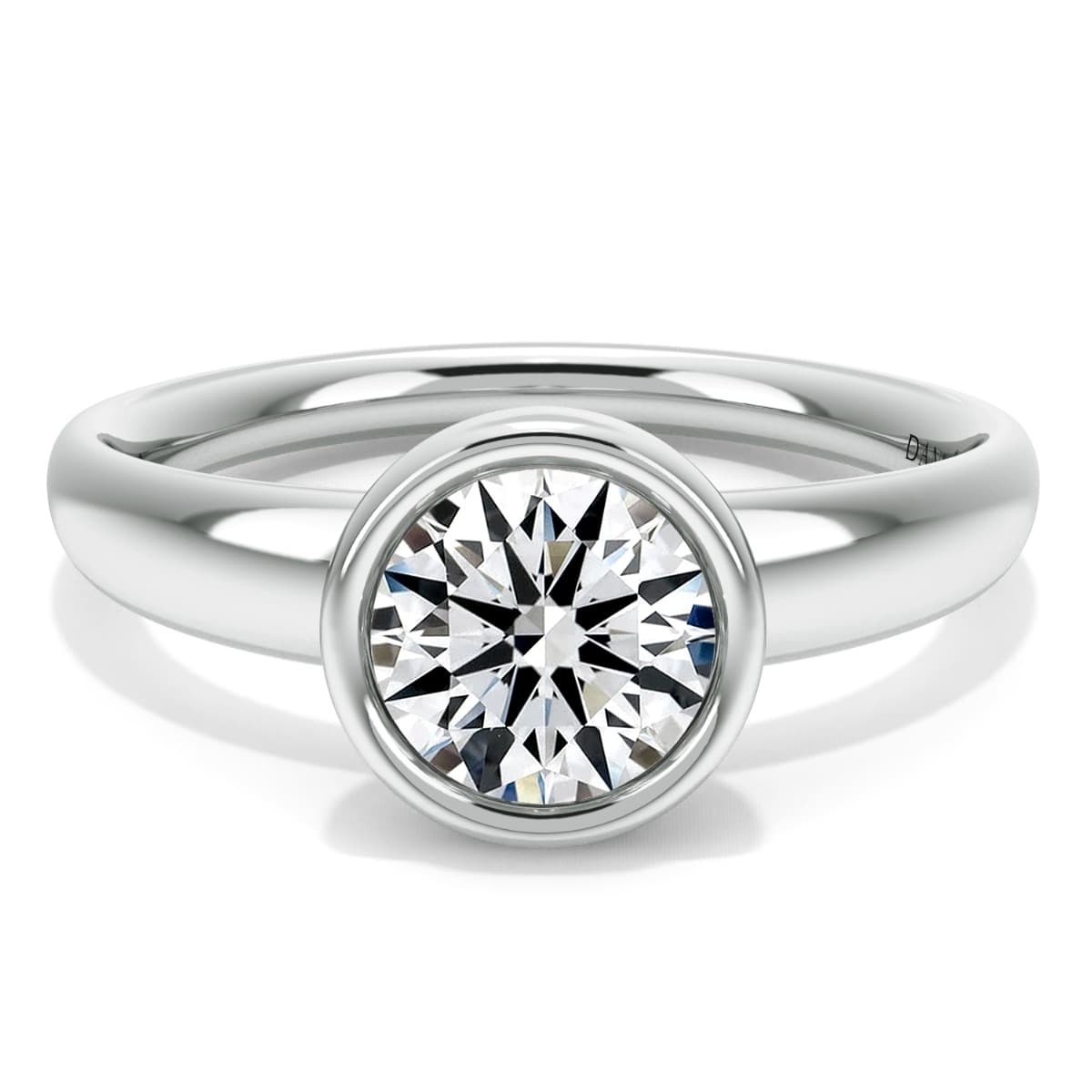 Norme de Engagement Ring