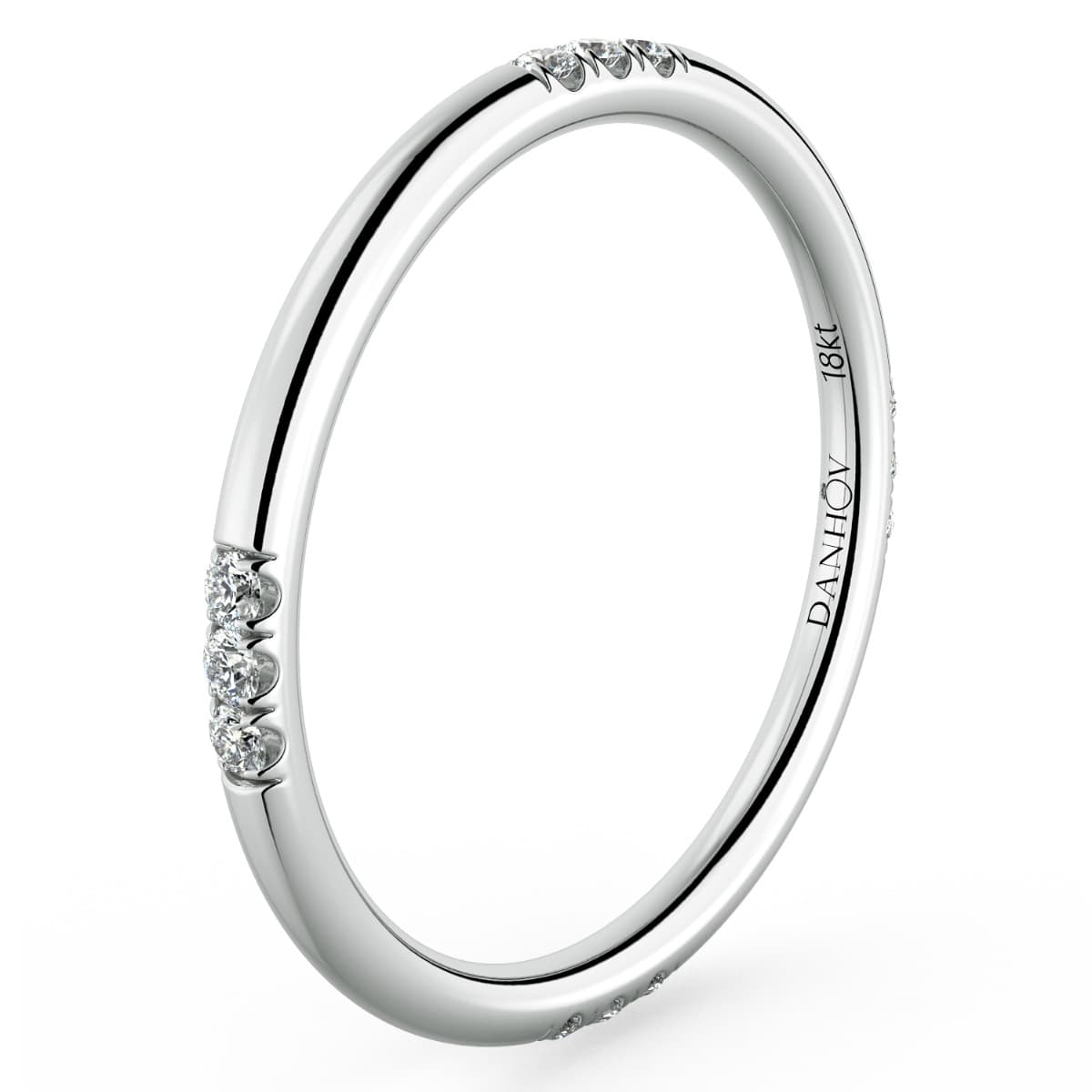 Classico 12 Round Diamond Wedding Band