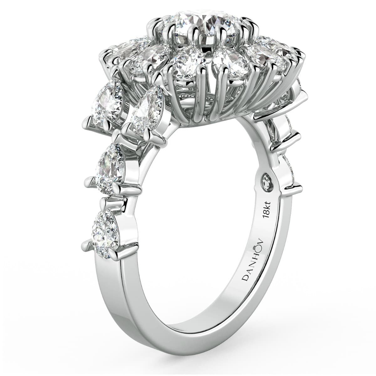 Classico Grand Diamond Engagement Ring