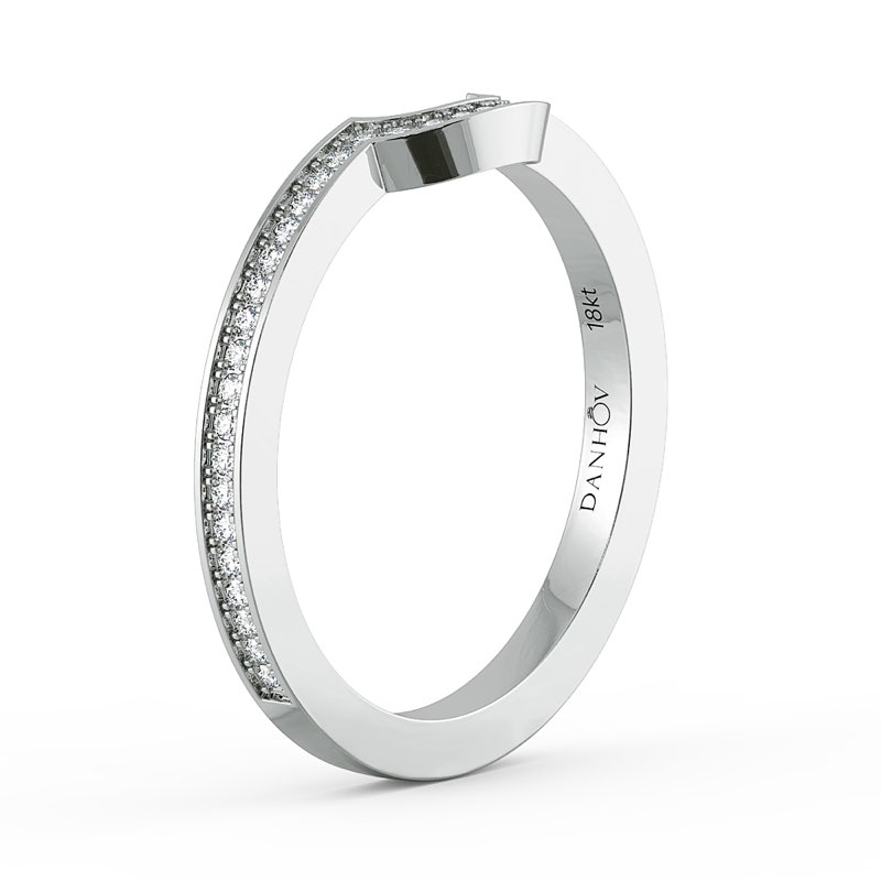 Eleganza Wedding Band